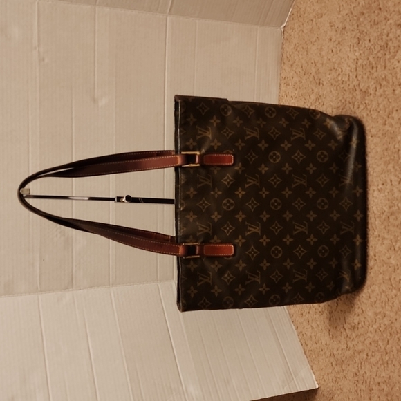 Louis Vuitton Handbags - Louis Vuitton Monogram Tote Bag